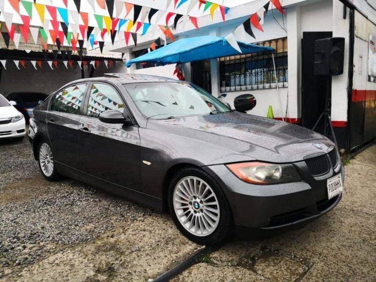 Bmw 325i En Ganga – Venta de Carros en Guatemala